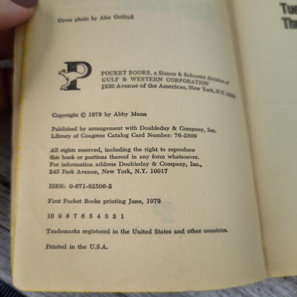 Tuesdays and Thursdays by Abby Mann 1979 First Pocket Books Printing Paperback - Picture 8 of 12